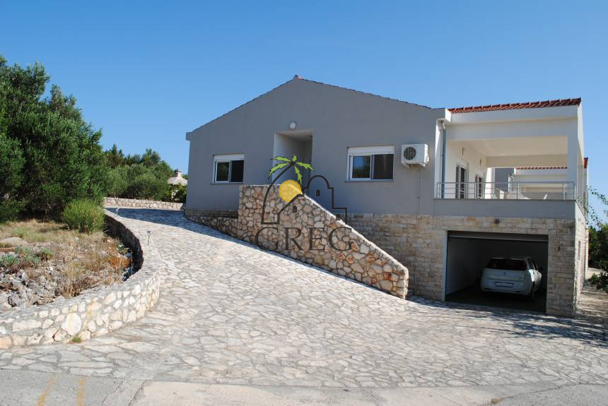 Croatia, North Dalmatia,  - House, for sale