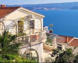 Croatia, Middle Dalmatia,  - House, for rent
