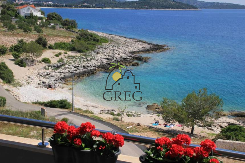 Croatia, Middle Dalmatia,  - Apartment, for sale