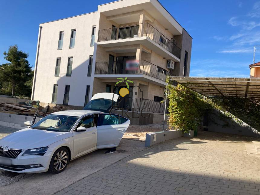 Chorwacja, Dalmacja Środkowa, Rogoznica  - Apartament, na sprzedaż