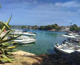 Croatia, Middle Dalmatia,  - Plot, for sale